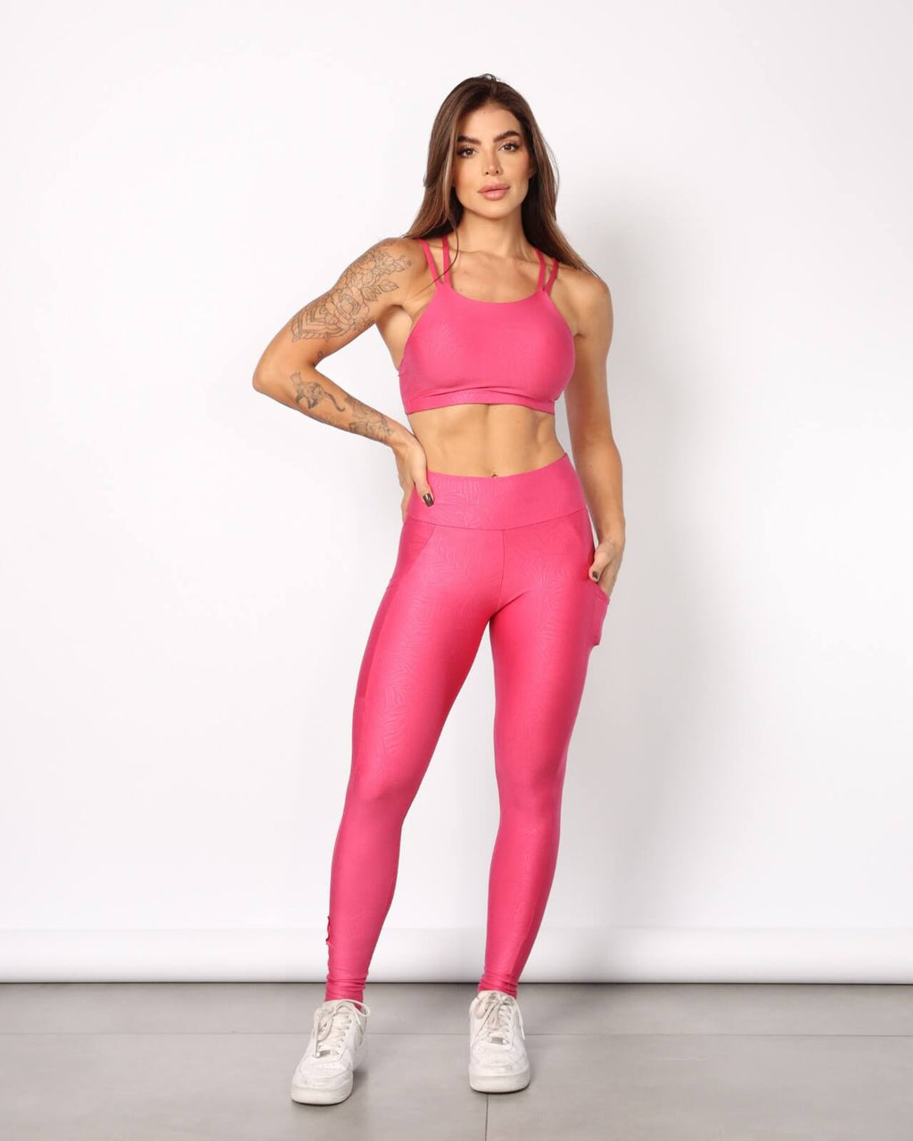 Conjunto Cherry de cintura alta com blusa