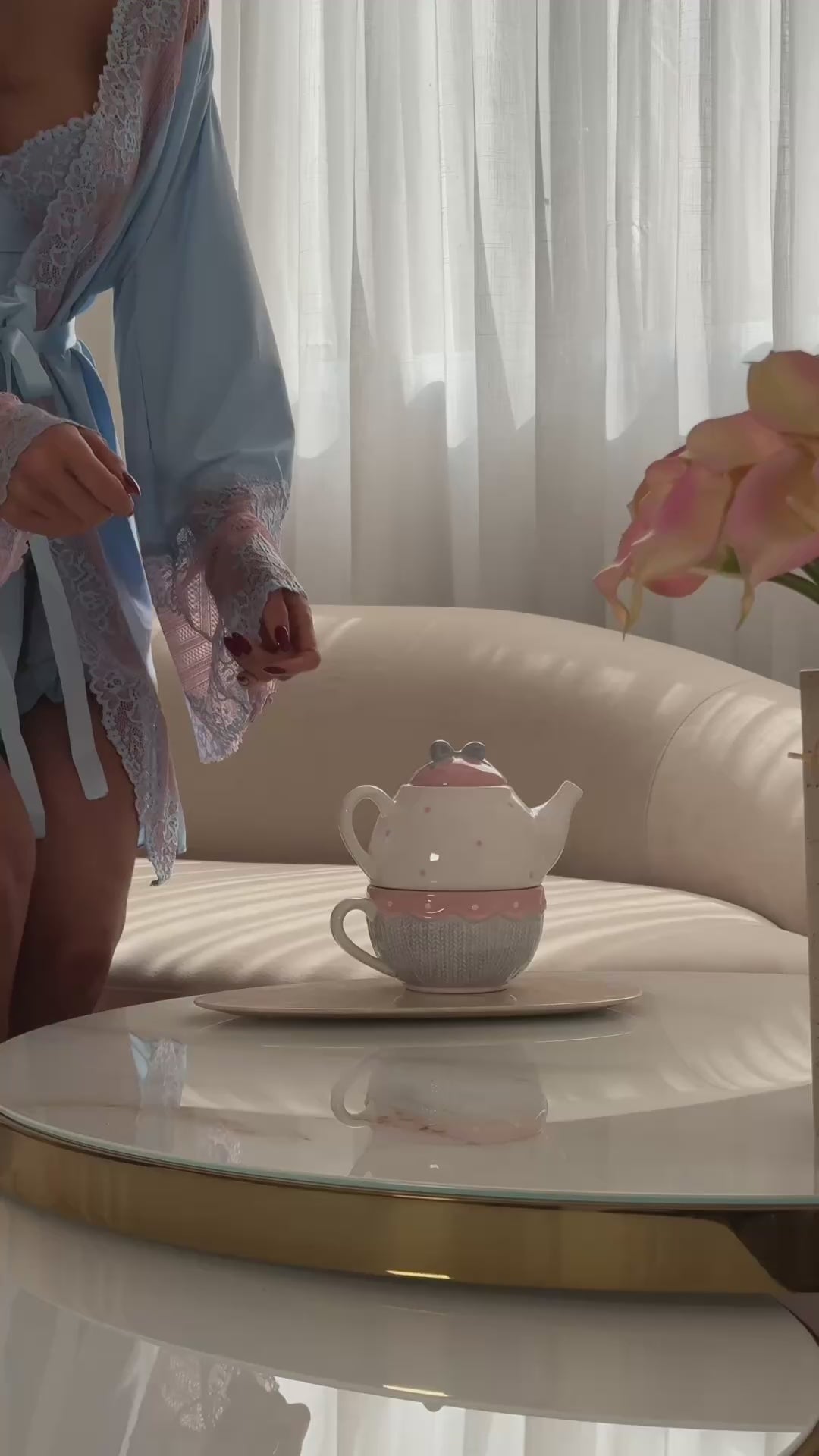 Gelato Lingerie Set – Babydoll and Robe in Satin and Light Blue Lace
